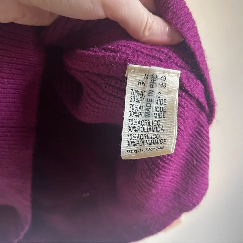 NEW FRNCH Paris Nordstrom’s Fuchsia V Neck Sweater S/M